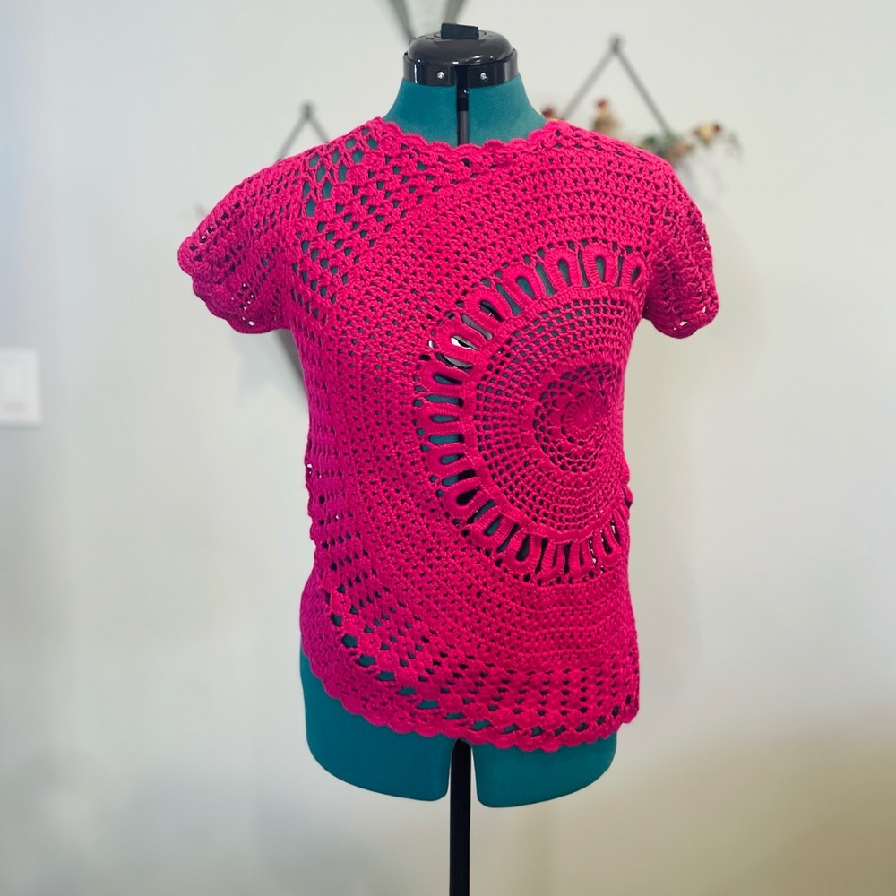 Chico's Pink Asymmetrical Crochet Out Short Sleeve Top
